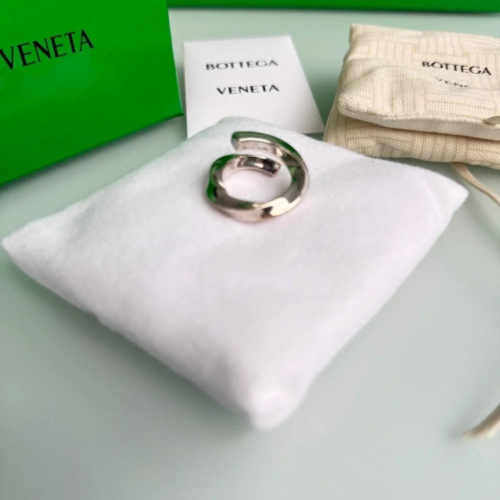 Bottega Veneta Mens AG925 Sterling Silver Twisted Wrap‎ Ring Size 17 Italy